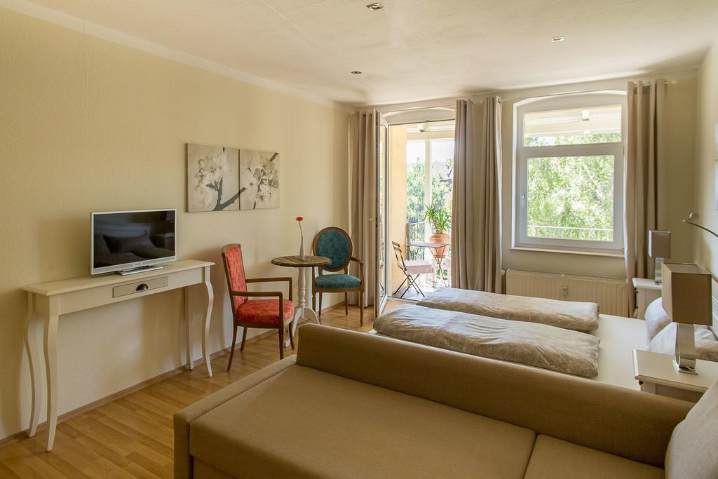 Wohlfuehlen Mit Grossem Balkon Apartamento Erfurt Exterior foto