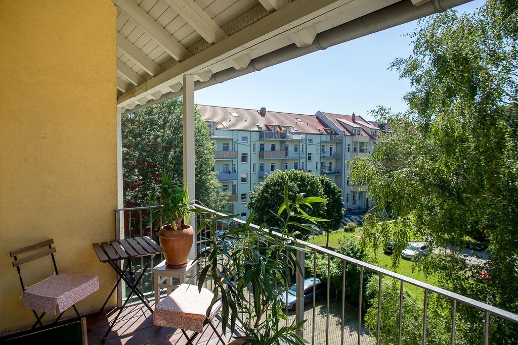 Wohlfuehlen Mit Grossem Balkon Apartamento Erfurt Exterior foto